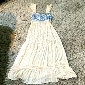 Band of The Free NWT Ecru Blue Embroidered Empire Waist Maci Dress